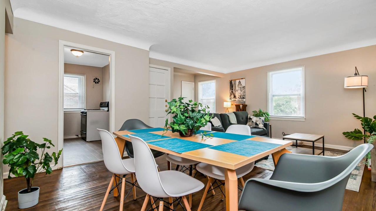 Pleasant Family In Near Downtown *